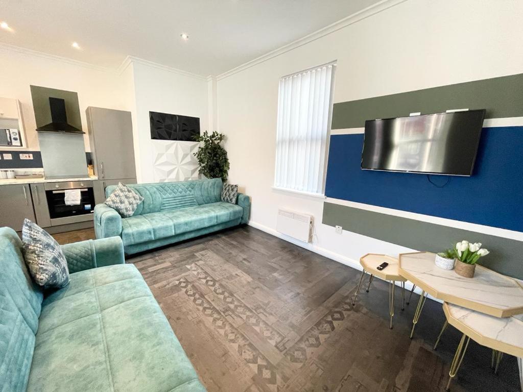 South Pier - Close To Pleasure And Seafront * Blackpool