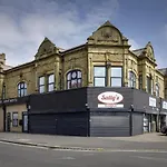 South Pier Apartments - Close To Pleasure Beach And Seafront