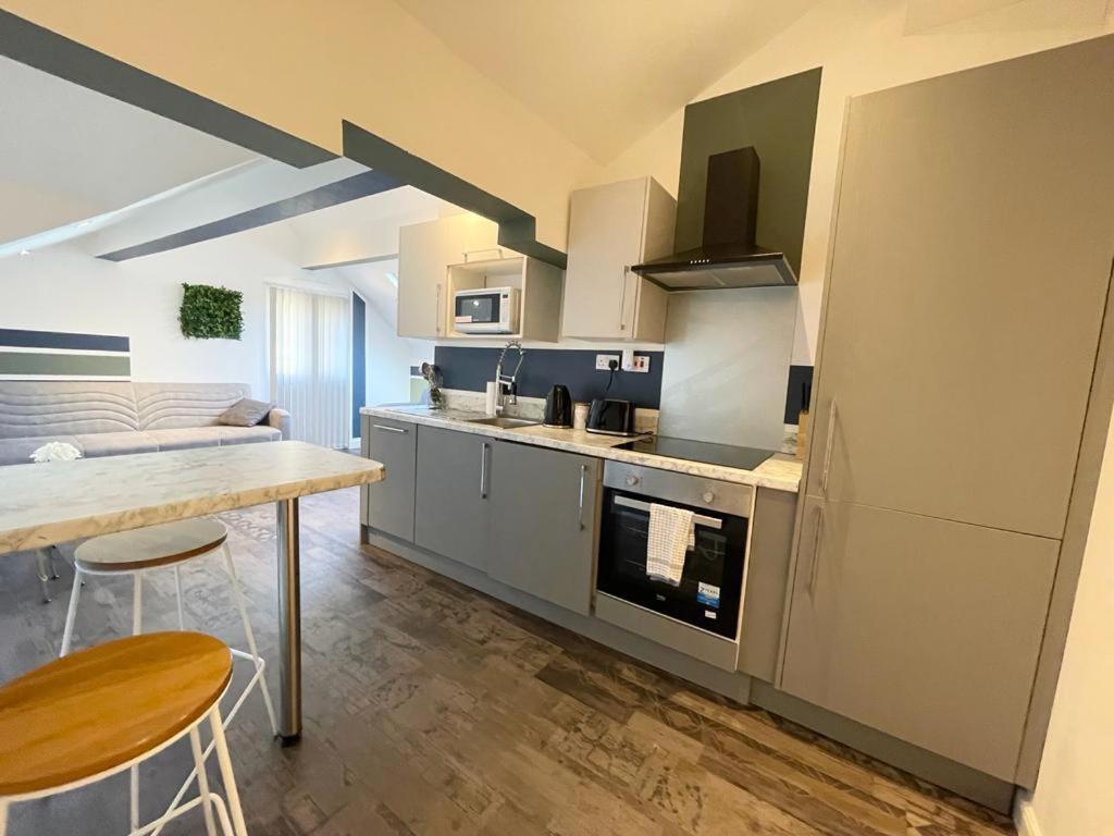 South Pier - Close To Pleasure And Seafront * Blackpool