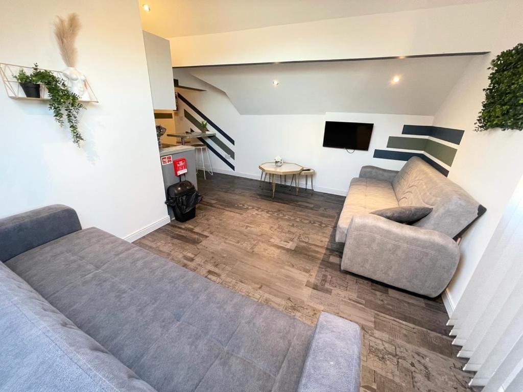 South Pier - Close To Pleasure And Seafront Apartment