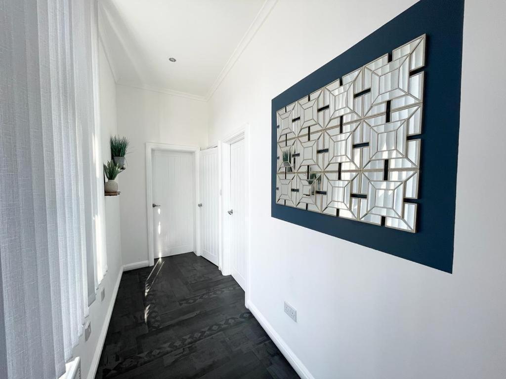 South Pier - Close To Pleasure And Seafront Blackpool
