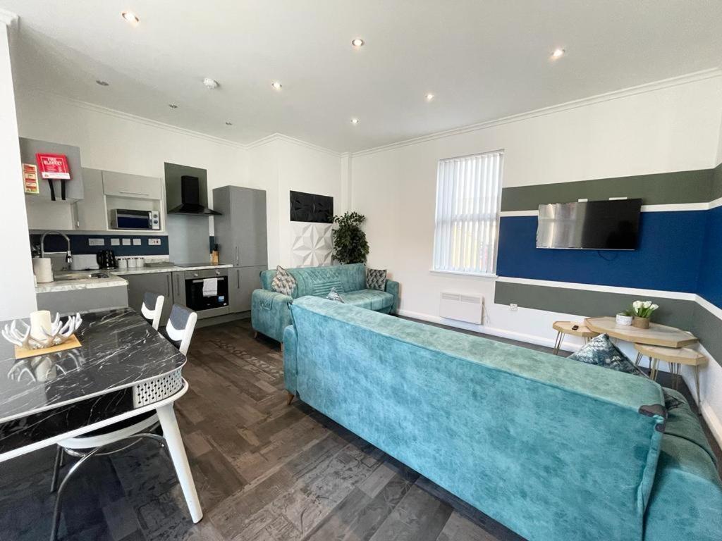 South Pier - Close To Pleasure And Seafront Apartment *