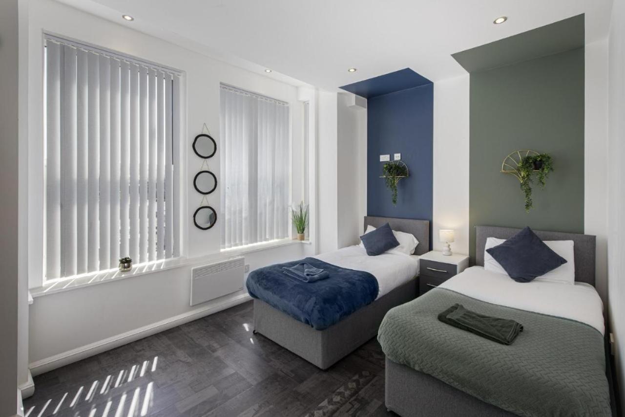 South Pier - Close To Pleasure And Seafront Apartment *