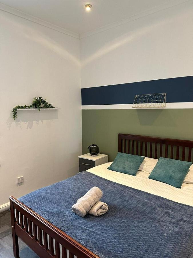 South Pier - Close To Pleasure And Seafront Apartment